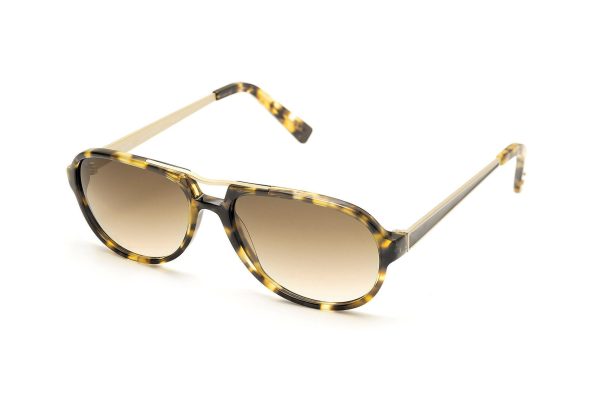 Dee_Leopard_Side